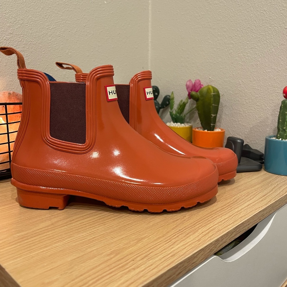 Woman’s original Chelsea Boots